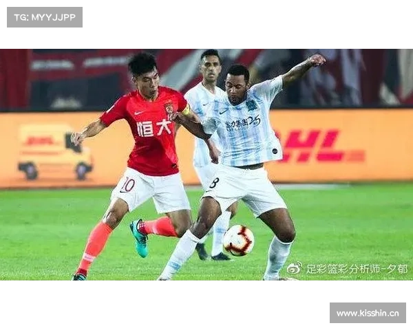 中超足球联赛第四轮 广州德比恒大与富力2比2战平